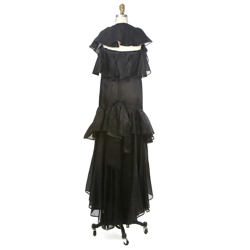 HAUTE COUTURE SILK ORGANZA GOWN